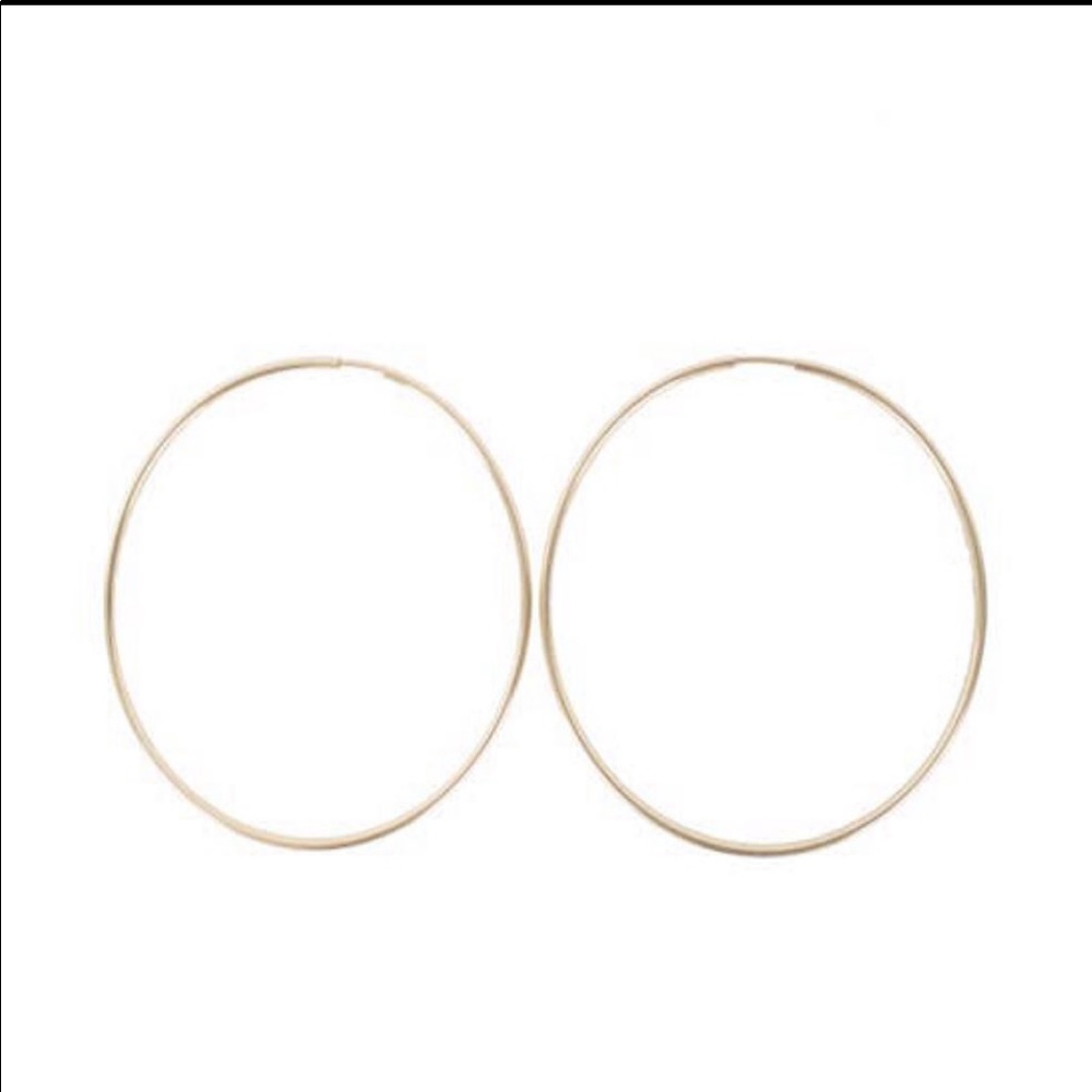Let’s Go Round In Circles Hoop Earrings - Picture 3 of 3